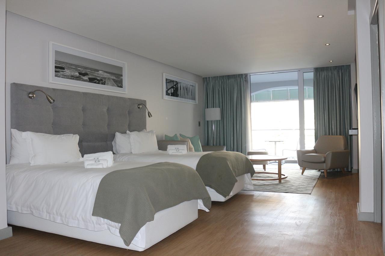 Krystal Beach Hotel Gordonʼs Bay Kültér fotó